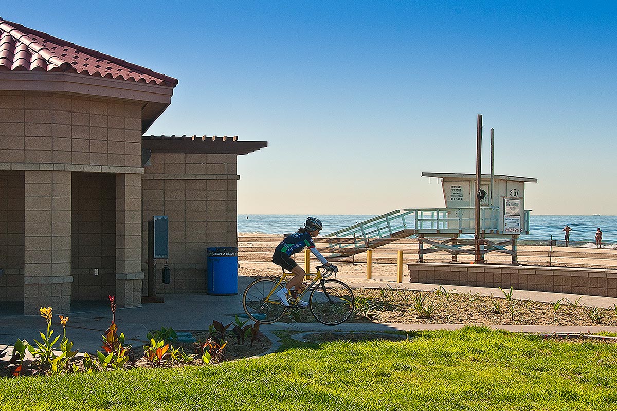 dockweiler_beach_history