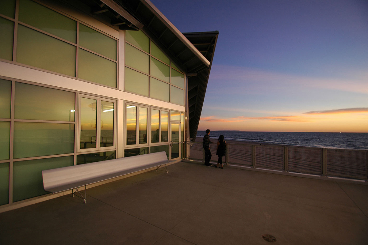 Dockweiler Youth Center – Beaches & Harbors