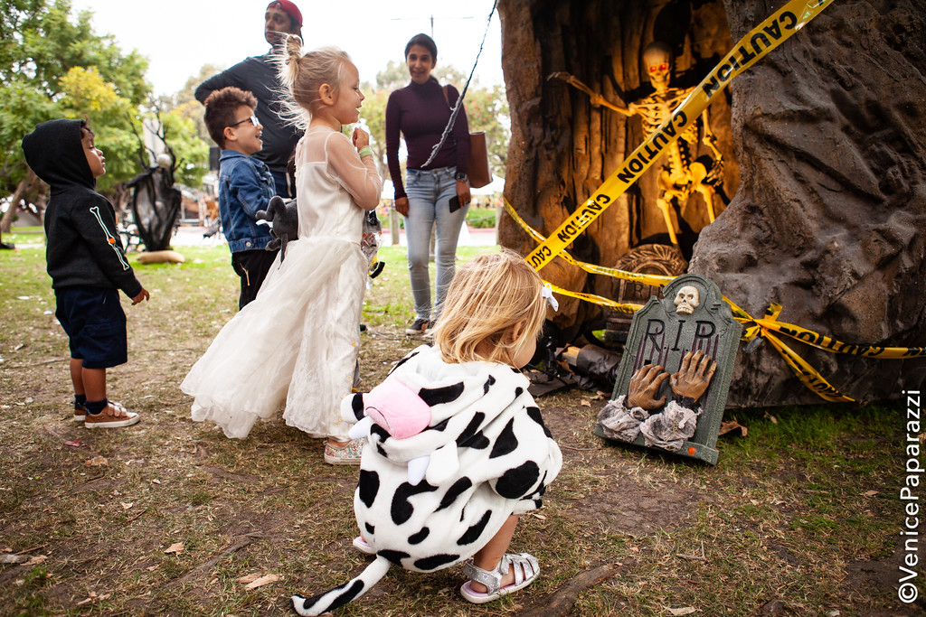 Marina SPOOKTACULAR. Photo by Venice Paparazzi